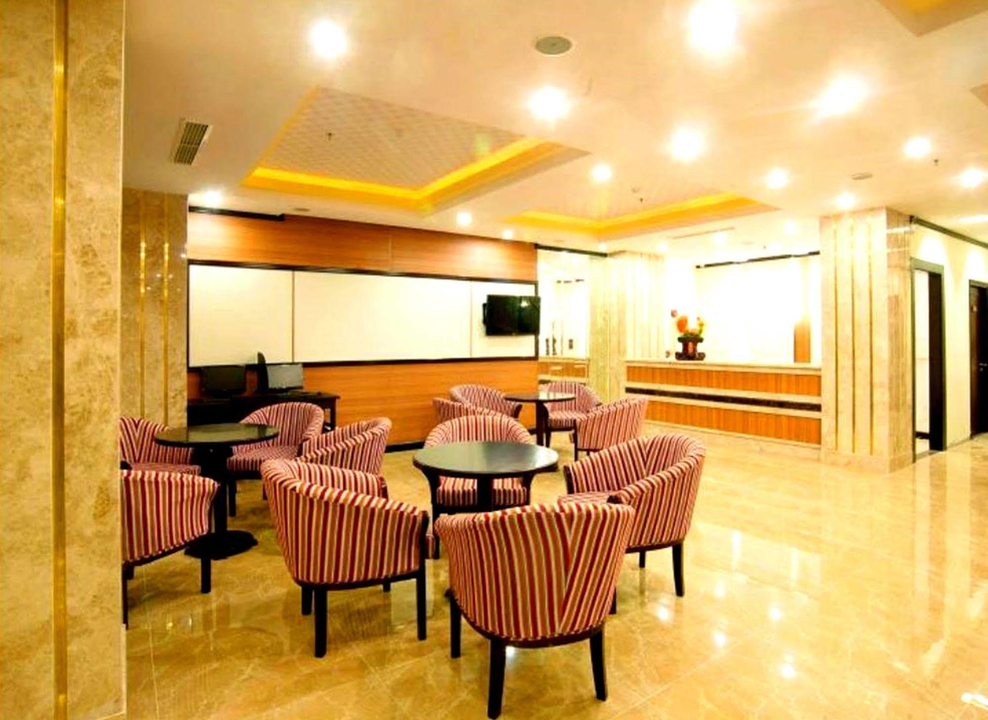 เคย์ โฮเต็ล ดานัง Hotel ภายนอก รูปภาพ