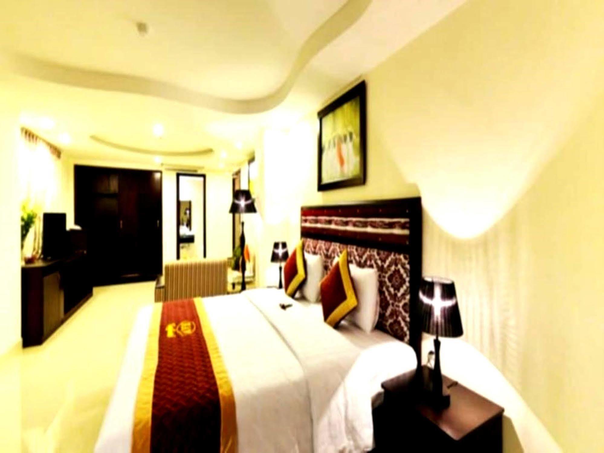 เคย์ โฮเต็ล ดานัง Hotel ภายนอก รูปภาพ